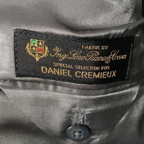 𝅺daniel Cremieux and Loro Piano Italy blazer - Picture 5 of 11